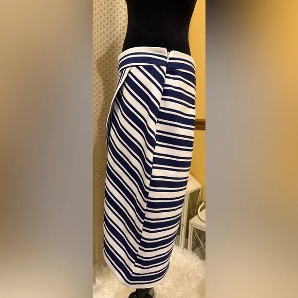 Express NWT Navy and White Striped Wrap Midi Skirt - Picture 4 of 7